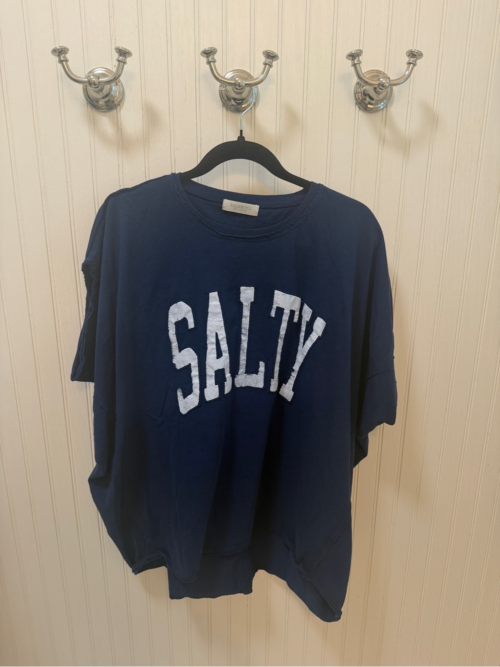 SALTY Graphic Short-Sleeve Tee - Navy